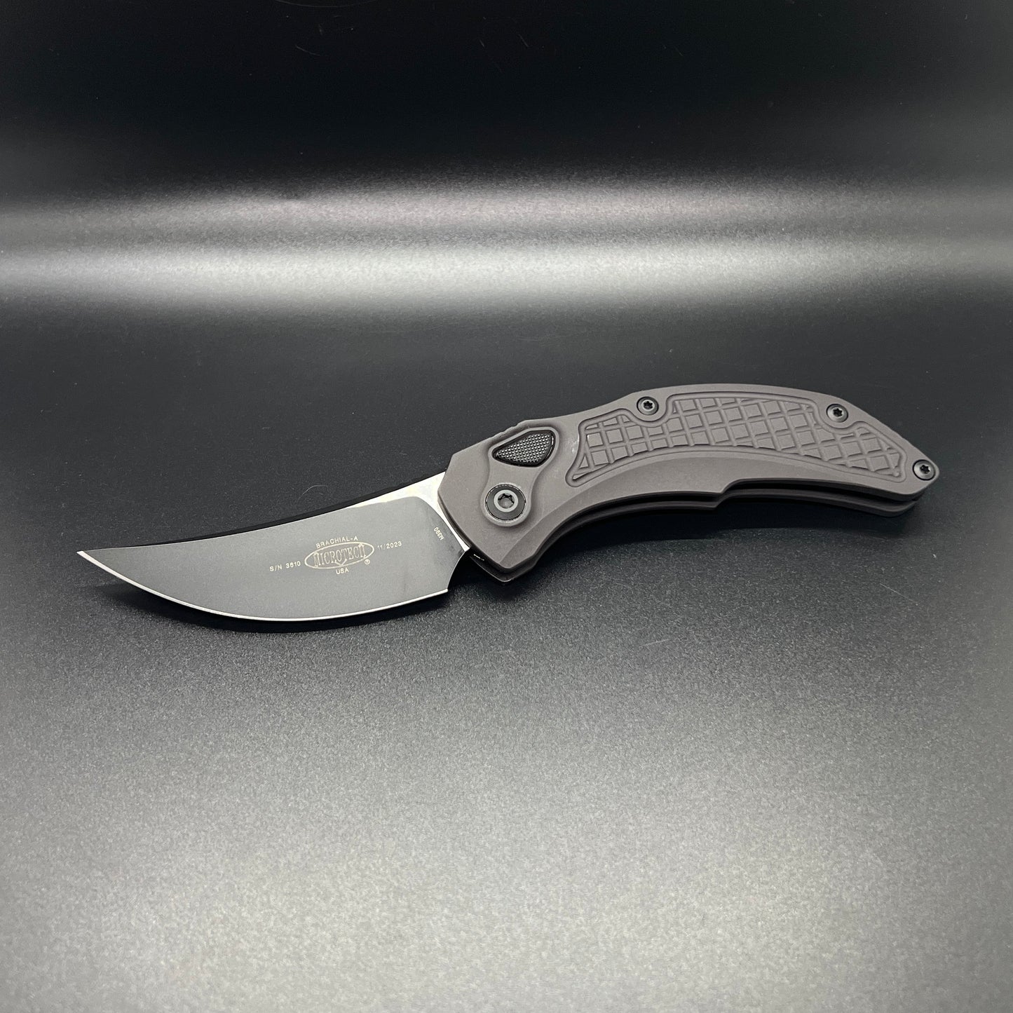Microtech BRACHIAL (268A-1T)