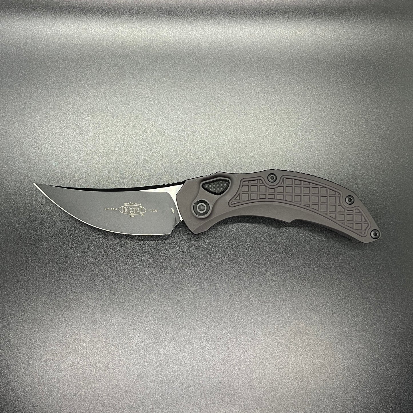 Microtech BRACHIAL (268A-1T)