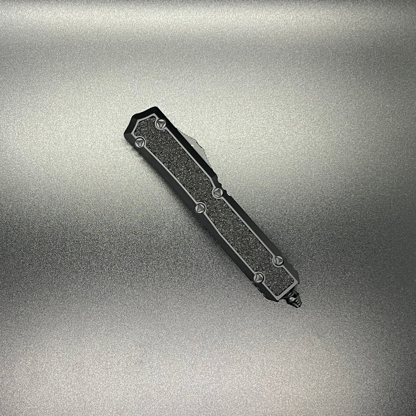 Microtech MAKORA I (206-3TS)