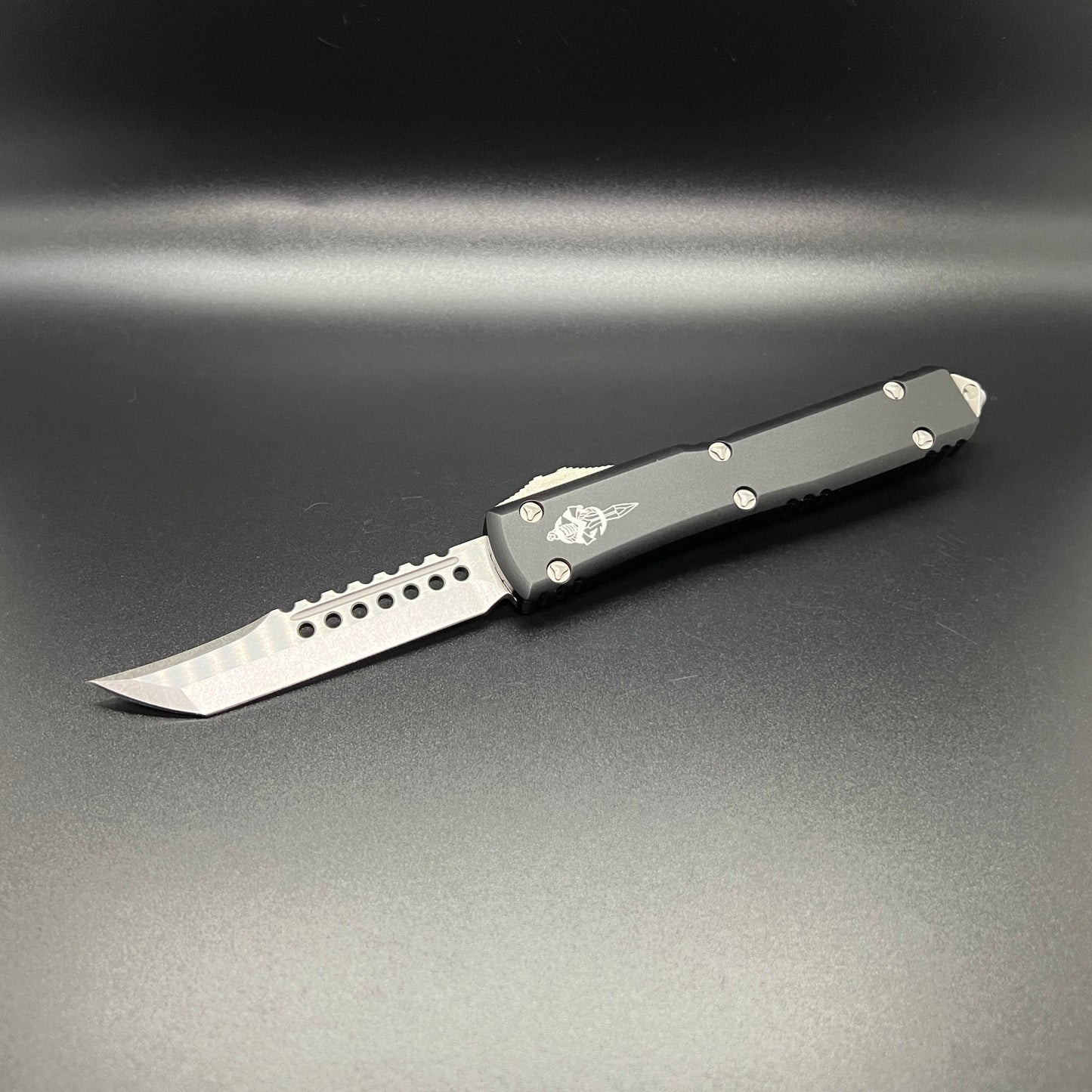Microtech Ultratech Hellhound Signature (119-10S)