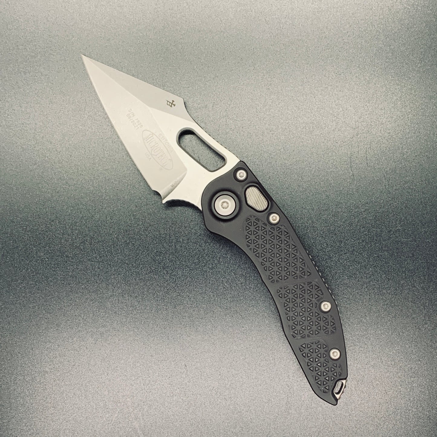 Microtech Stitch (169-10)