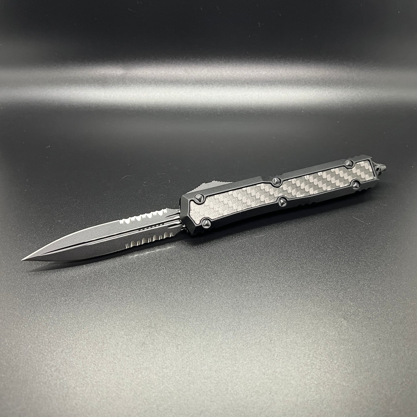 Microtech MAKORA SS (206-2TCFIS)