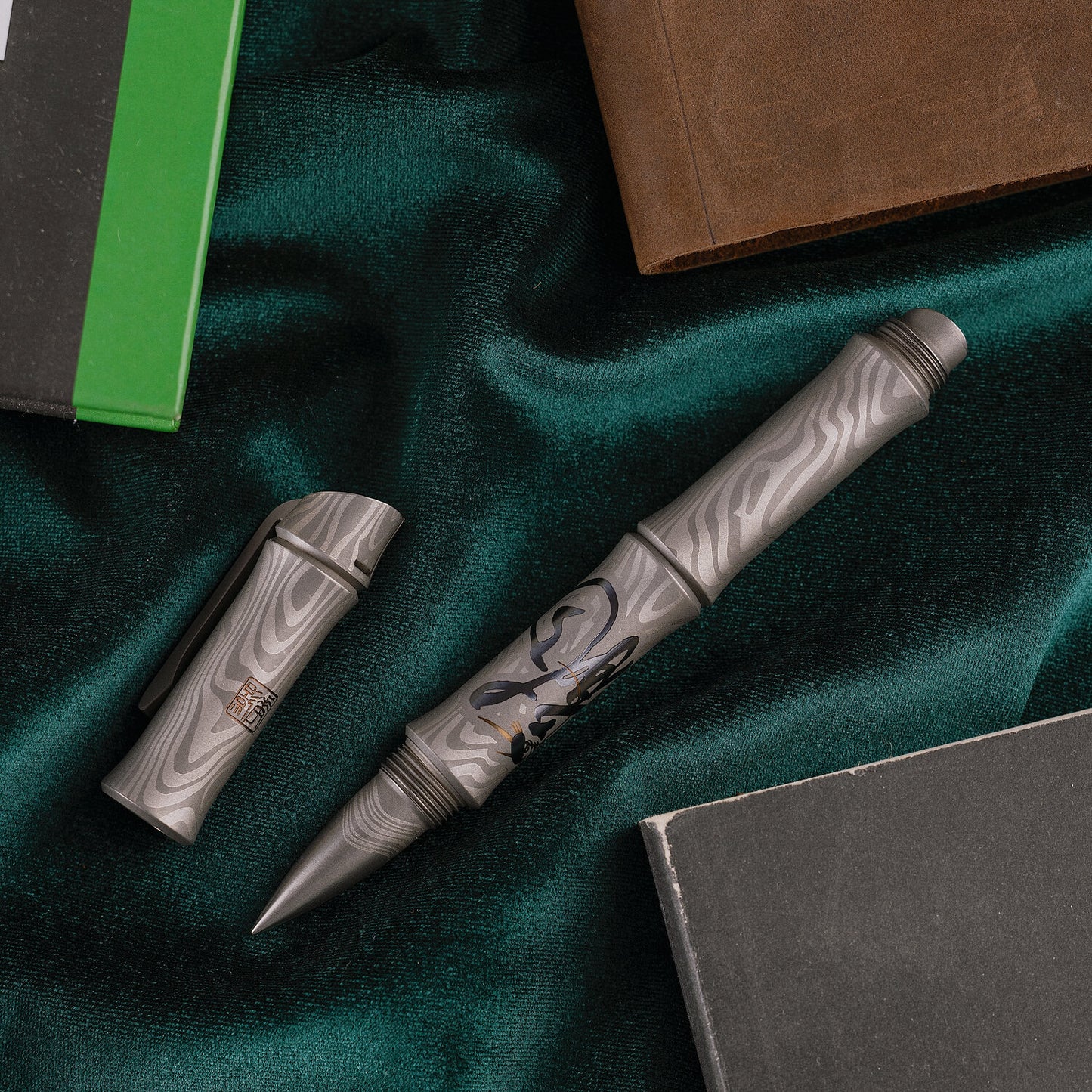 Streltsov.Art Pen Kamikaze Old Dragon - Titanium Damask Engraved