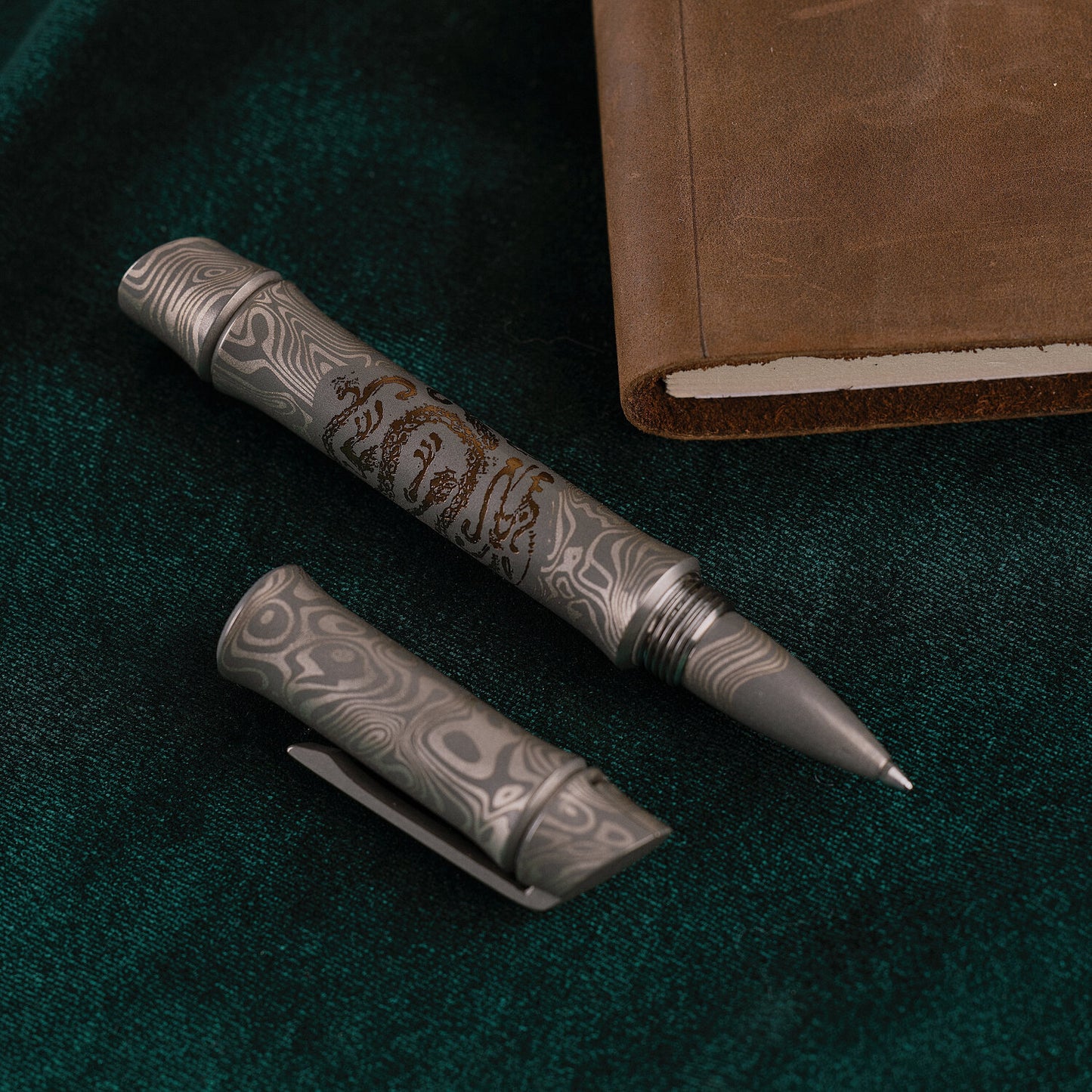 Streltsov.Art Pen Hitori Old Dragon - Titanium Damask Engraved